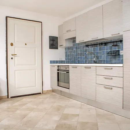 Fiordo's House - Pool View