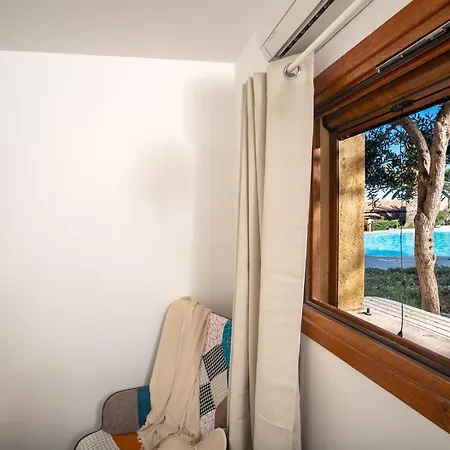 Fiordo's House - Pool View