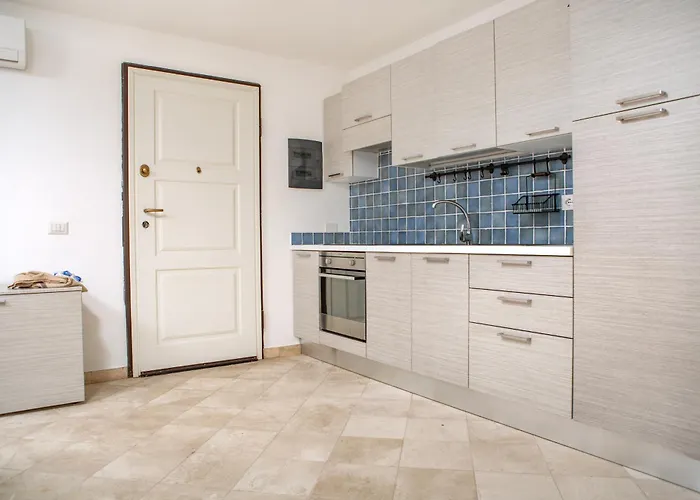 Fiordo's House - Pool View