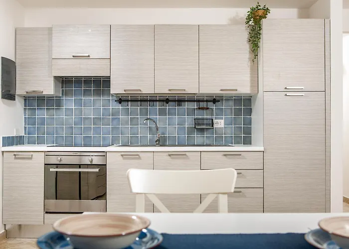 Fiordo's House - Pool View