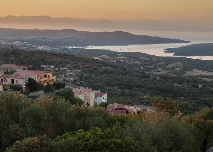 Fiordo's House - Pool View 度假居 *